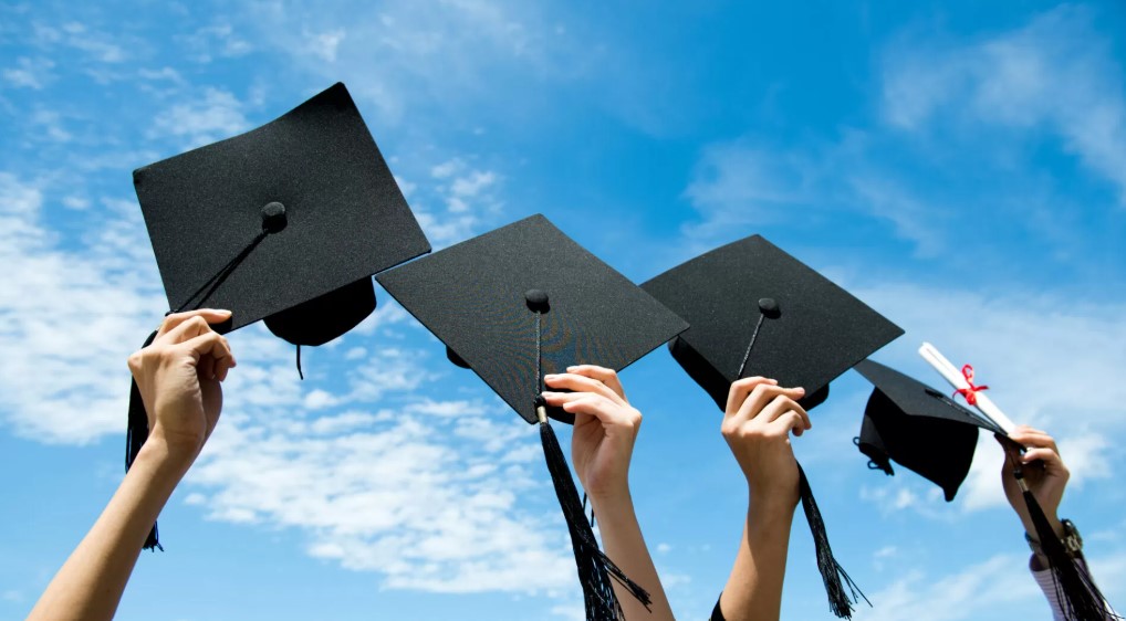 Can You Study Master’s Degree with 2.2